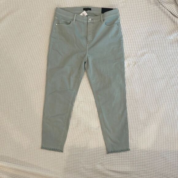 Ann Taylor The Skinny Crop Jeans - Picture 2 of 7
